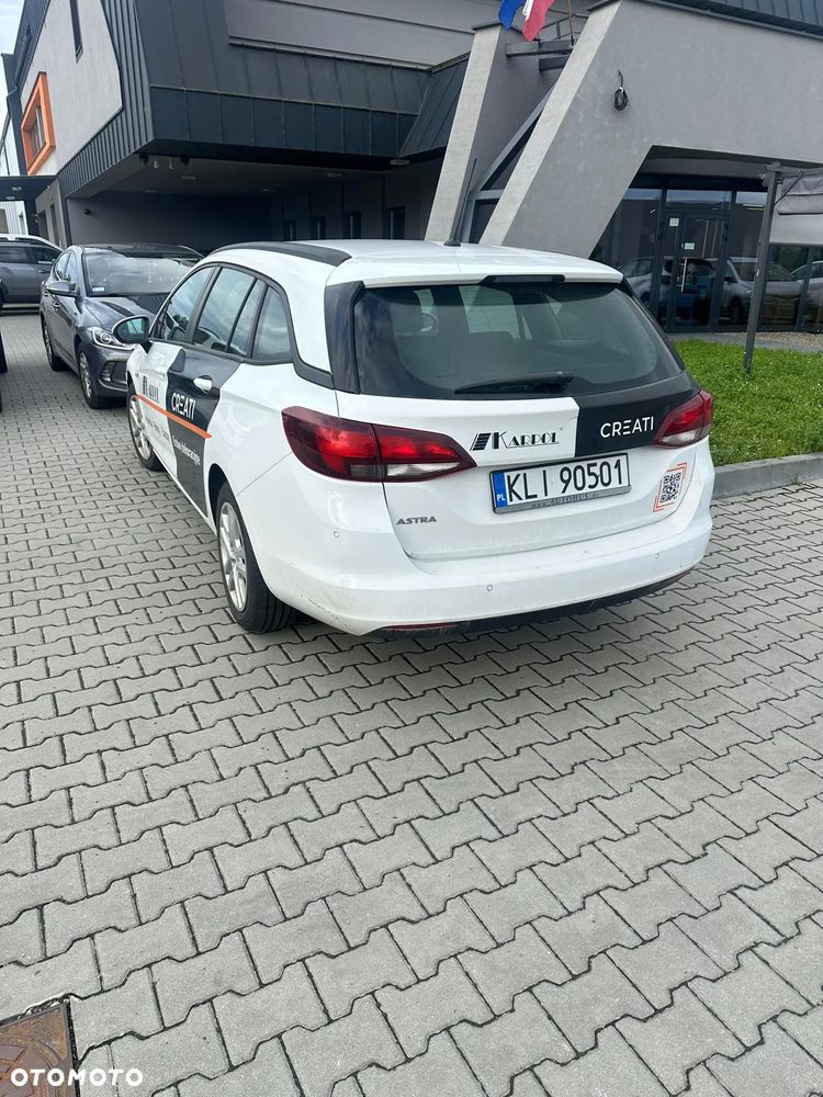 Opel Astra 1.6 CDTI Dynamic S&S - 4