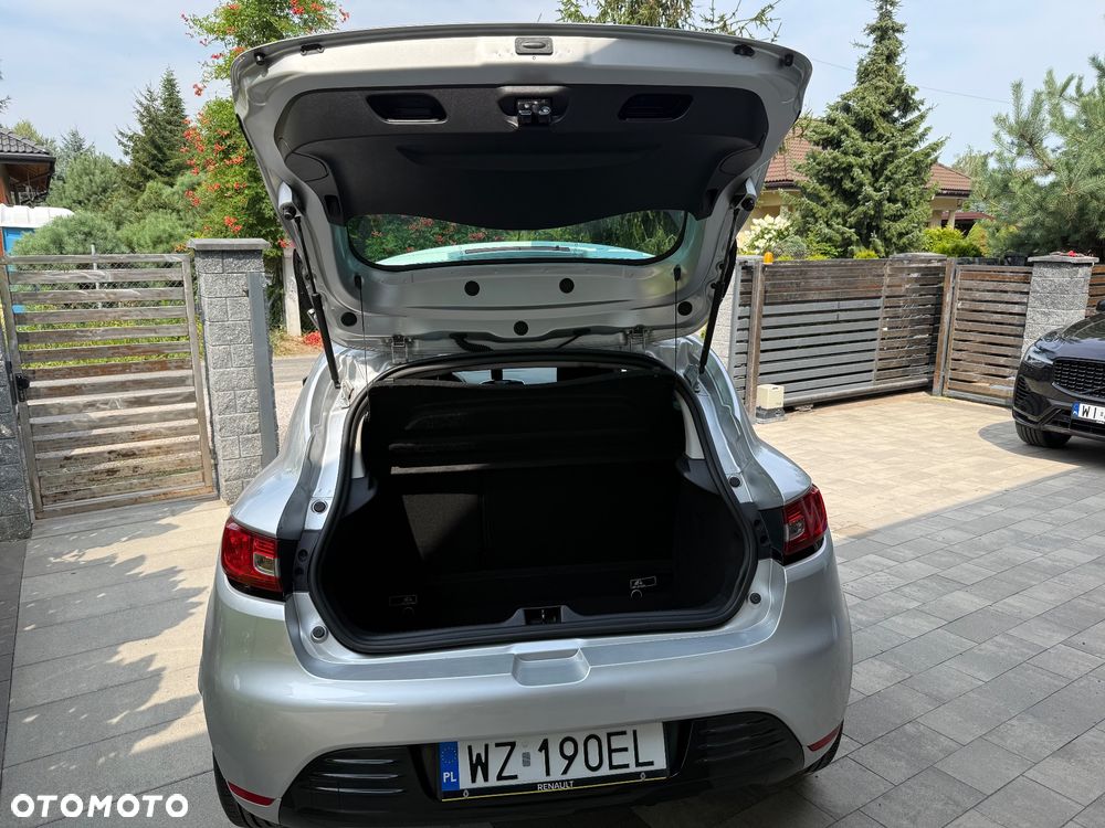 Renault Clio 1.2 16V Limited - 9