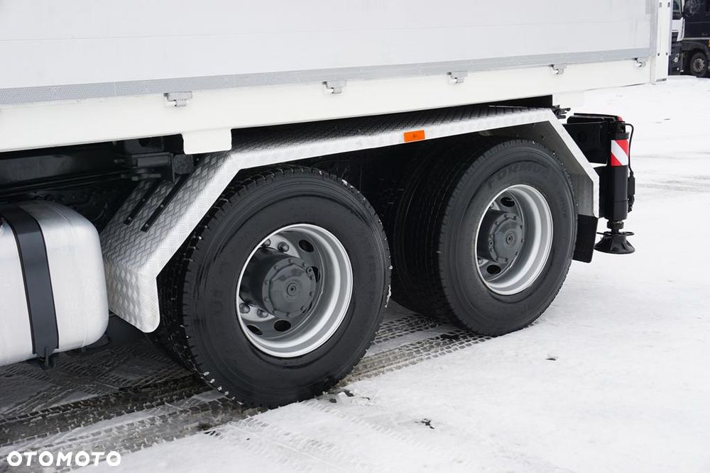 Mercedes-Benz / AROCS / 2651 / 6 X 4 / FASSI F 455 / WYS. 14,6 M / PILOT - 38