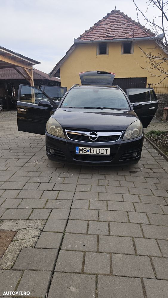 Opel Vectra 1.9 CDTI DPF - 1