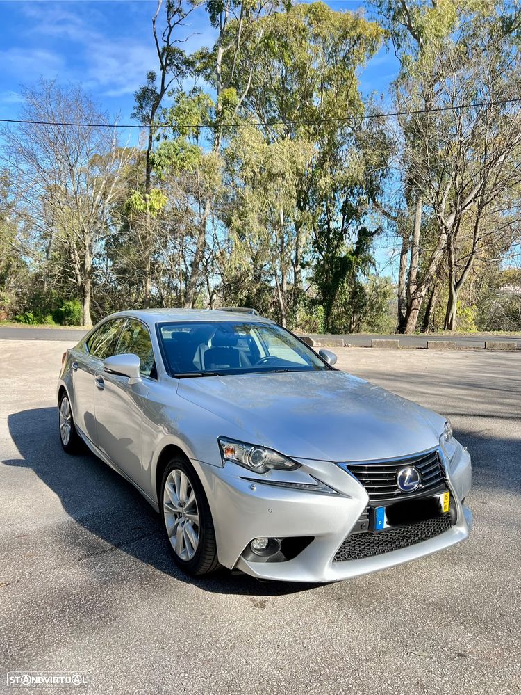 Lexus IS 300H Executive+ - 23