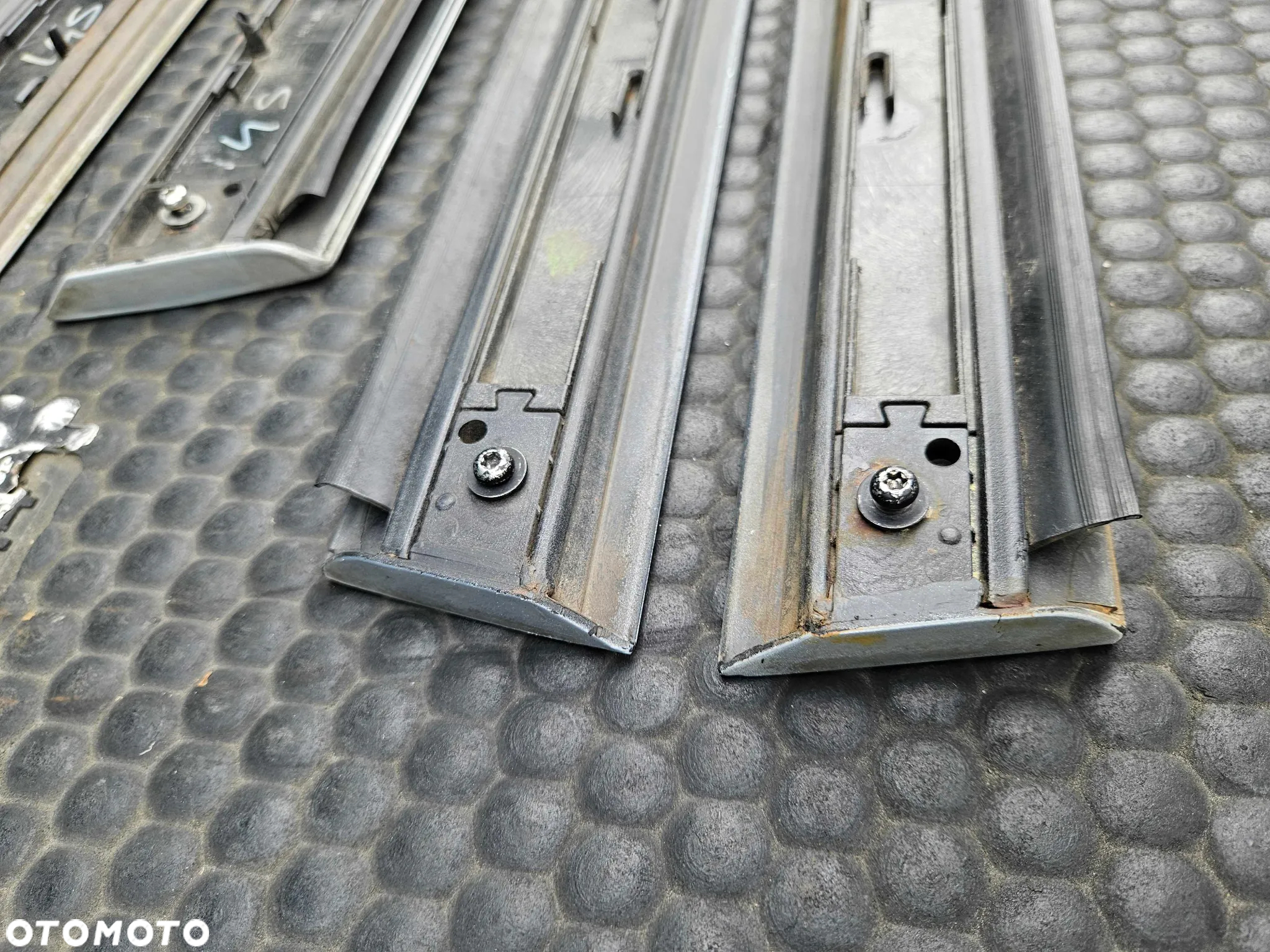 Listwa Listwy Drzwi Srebrne LY7W Dolne Komplet Audi A6 C6 Sedan Kombi Oryginalne - 34