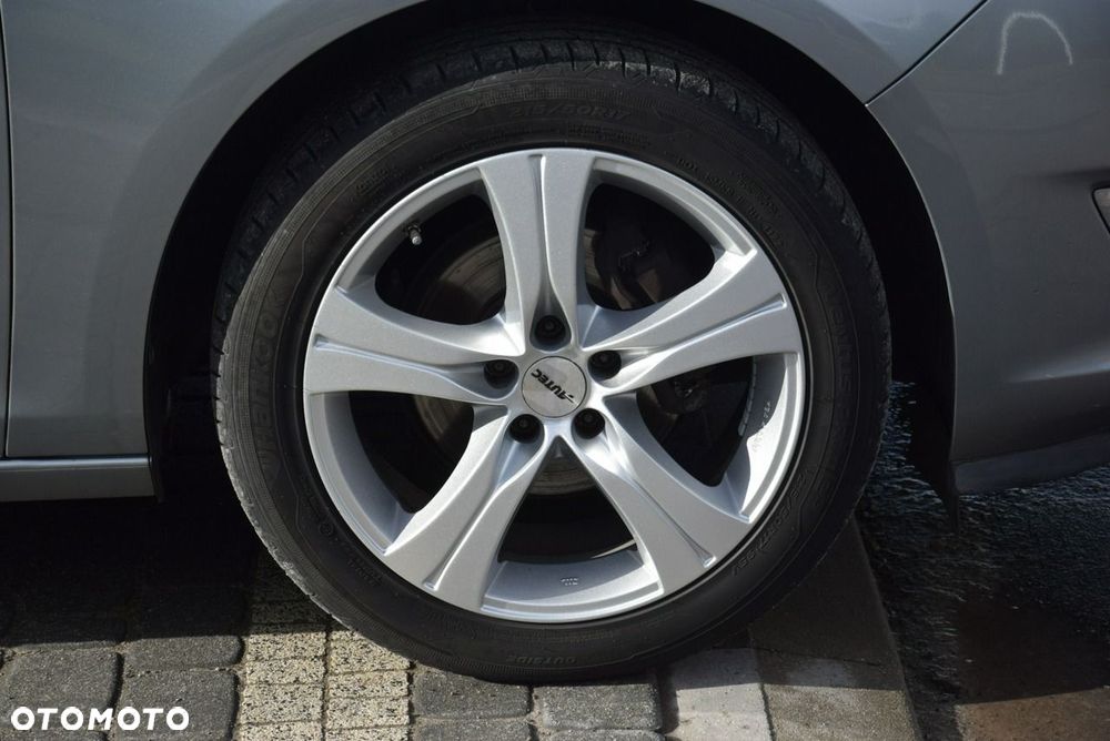 Opel Astra 1.4 Turbo Exklusiv - 11