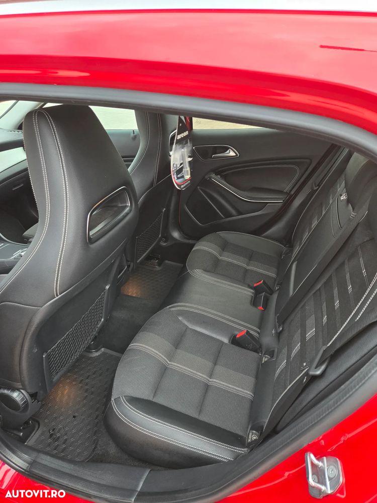 Mercedes-Benz GLA 220 4MATIC 7G-DCT - 8