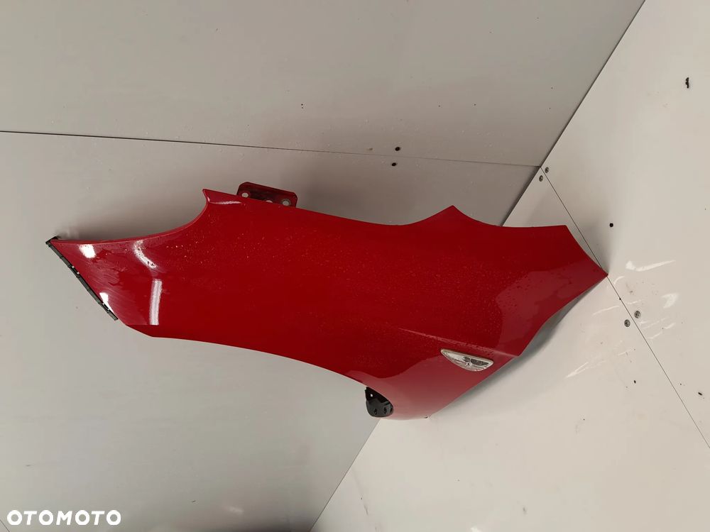 BŁOTNIK LEWY  PRZÓD PRZEDNI HYUNDAI I20 BH CZERWONY - 3
