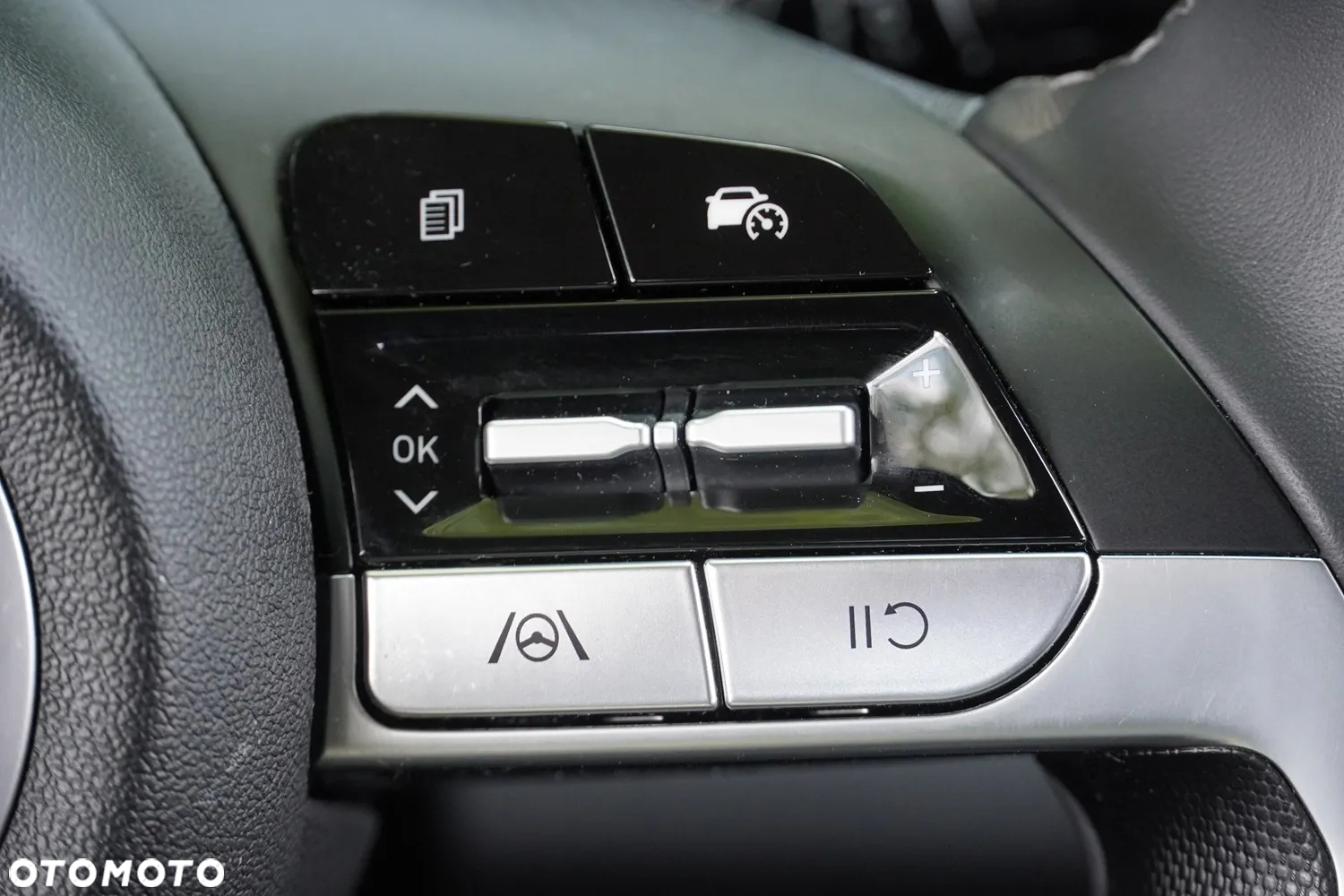 Hyundai Elantra 1.6 Modern CVT - 15