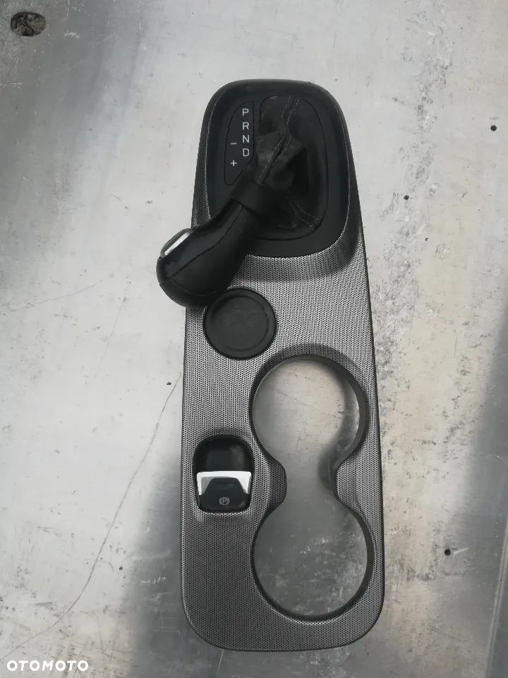 Ramka Biegów Gałka Fiat 500X - 1