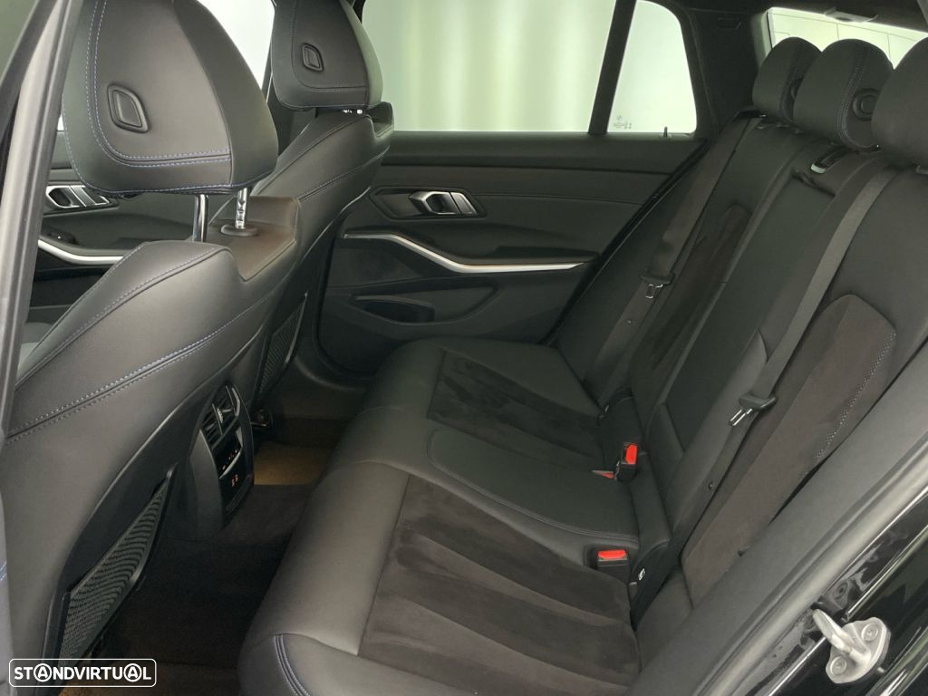 BMW 320 d Touring Pack M Auto - 12