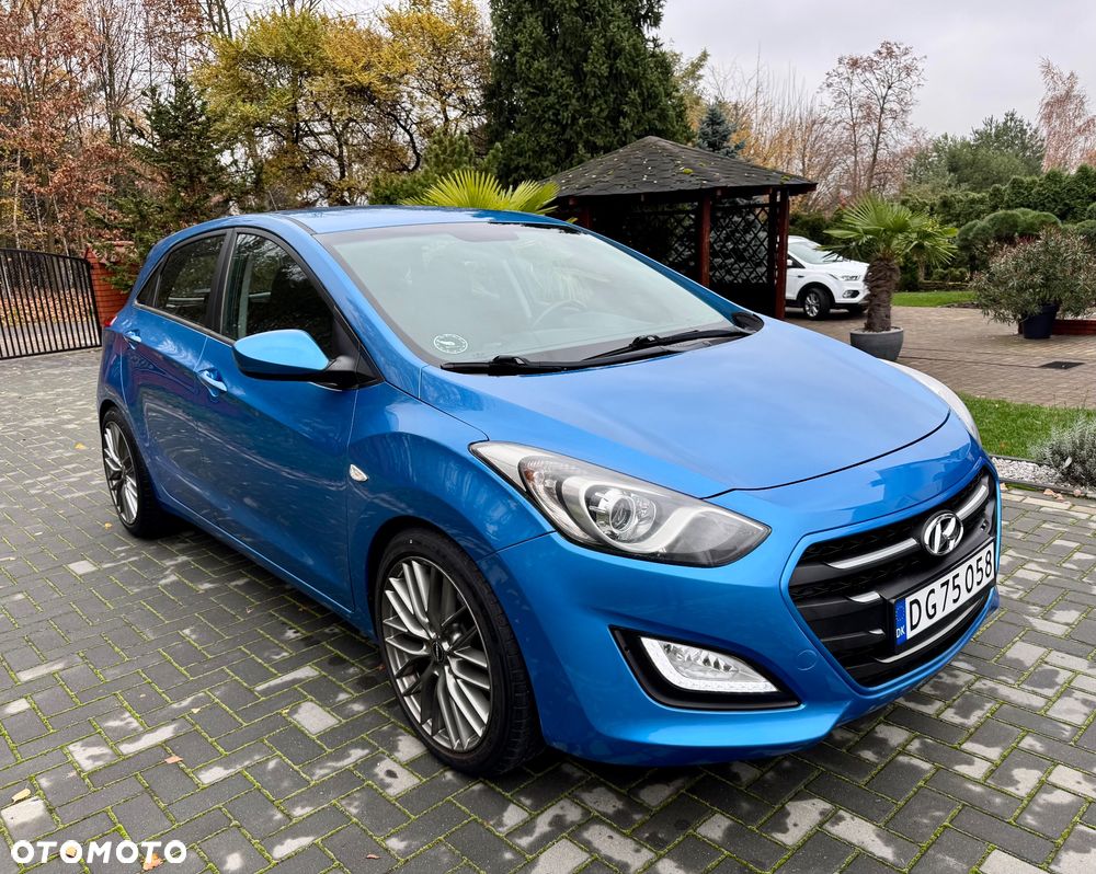 Hyundai i30 1.6 CRDi BlueDrive Comfort - 1