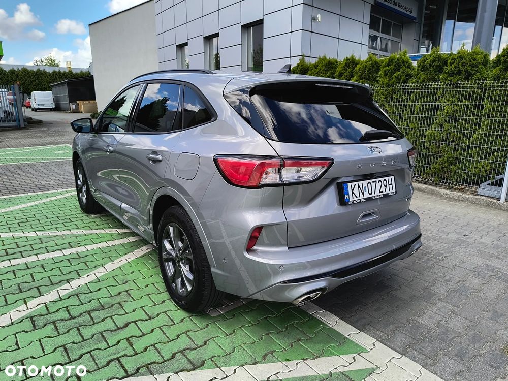 Ford Kuga - 4