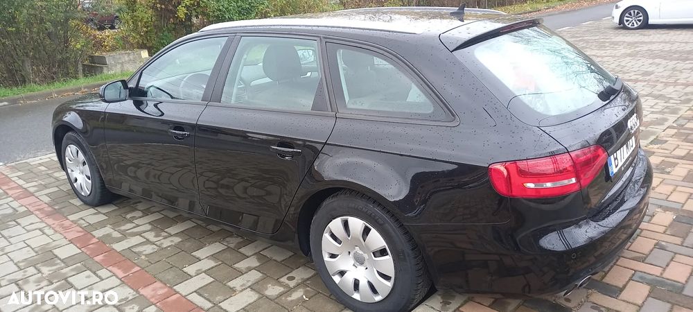Audi A4 Avant 2.0 TDI quattro Stronic - 5