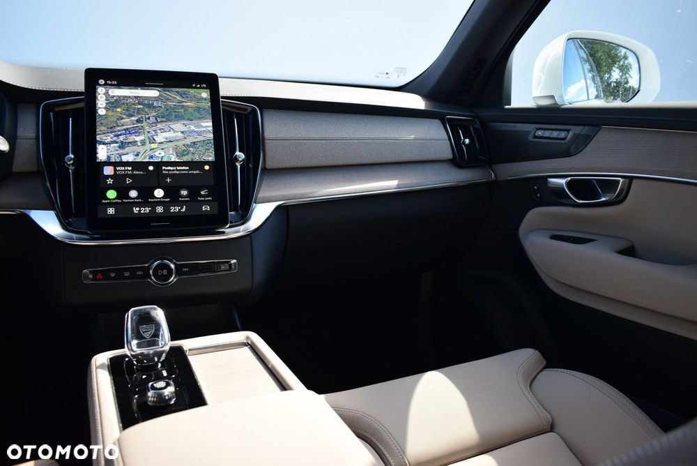 Volvo XC 90 - 16
