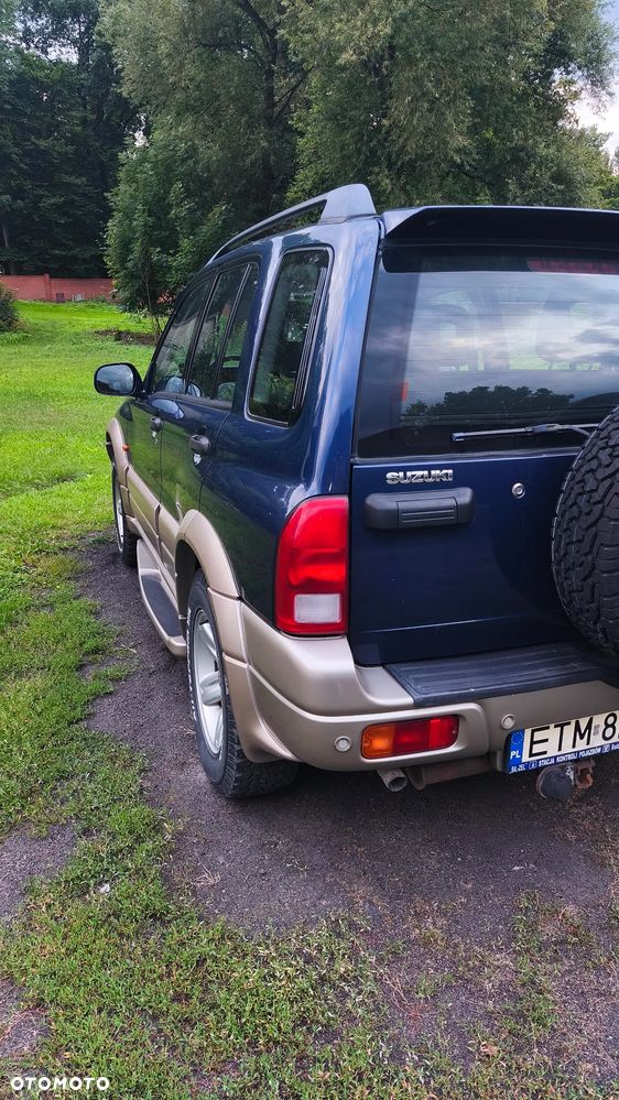 Suzuki Grand Vitara ver-2-5-v6 - 24