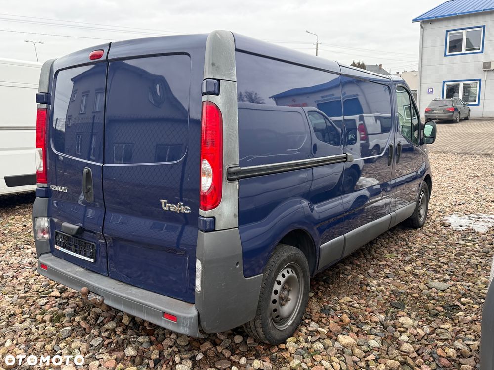 Renault Trafic 2.0dci long sprowadzony - 3