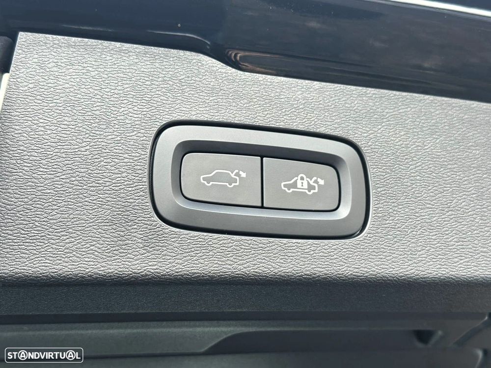 Volvo XC 60 T6 AWD Core - 36