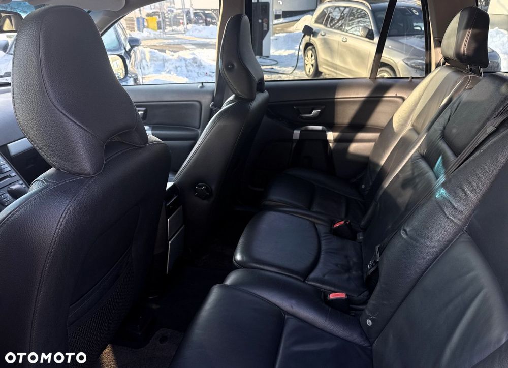 Volvo XC 90 - 21