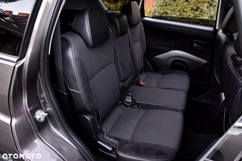 Mitsubishi Outlander 2.2 DI-D ClearTec 2WD Edition - 34