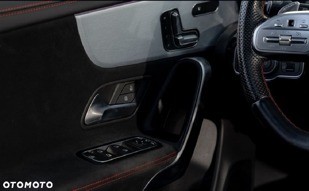 Mercedes-Benz CLA AMG 35 4-Matic 7G-DCT - 10