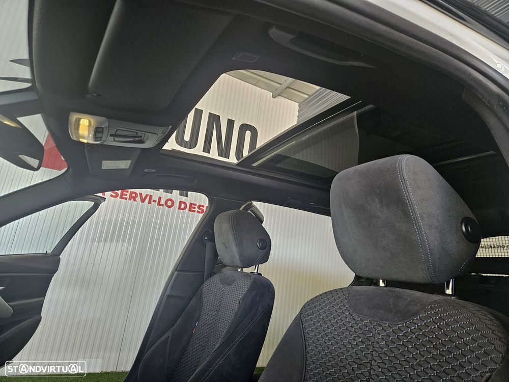 BMW 320 d Pack M - 14