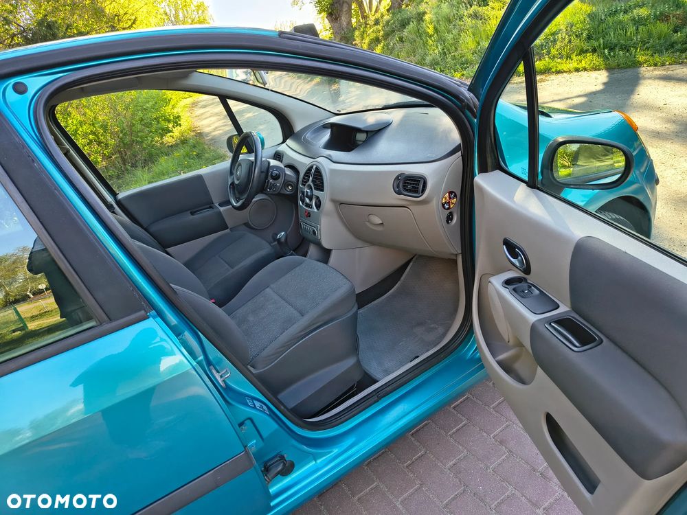Renault Modus - 23