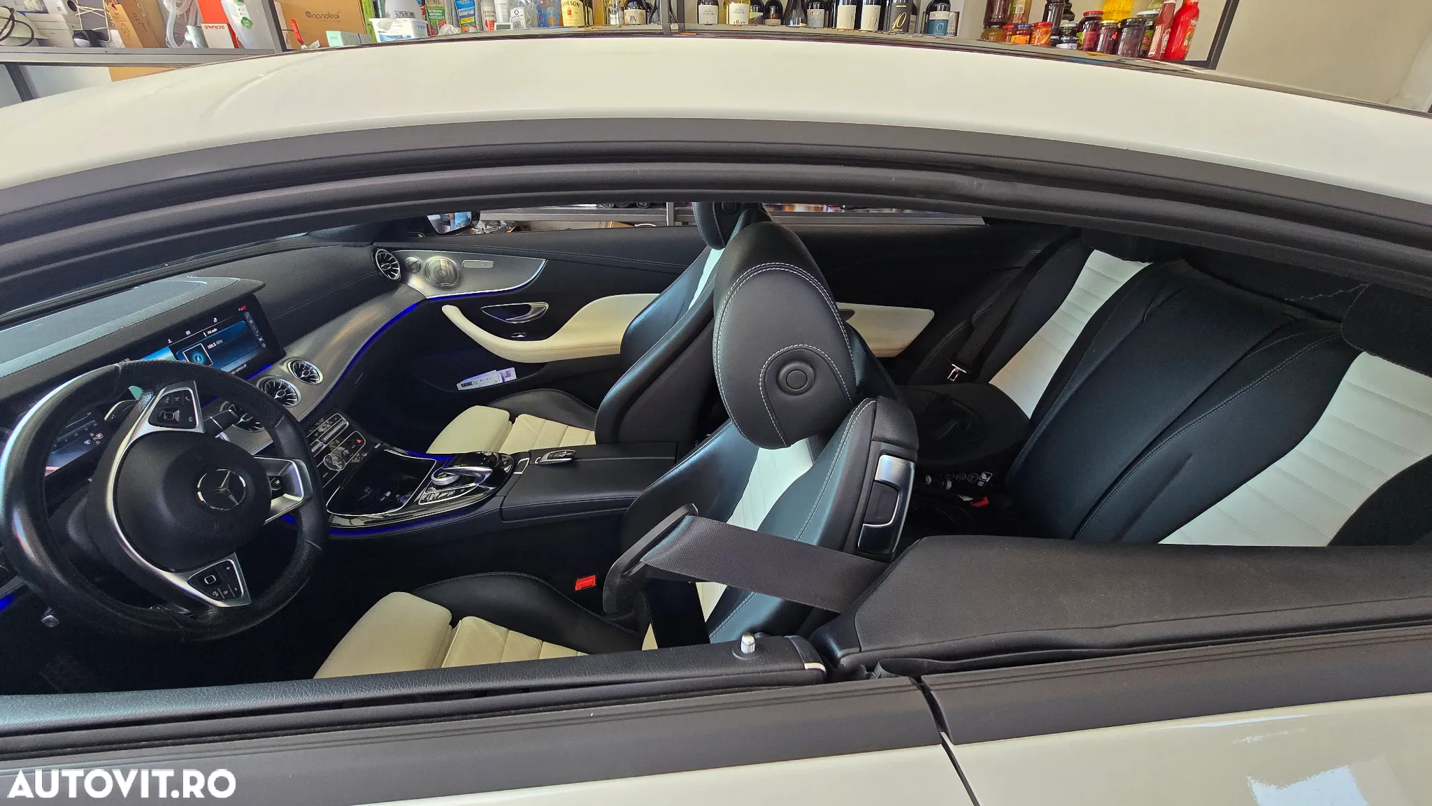 Mercedes-Benz E 220 d 4MATIC Cabrio - 9
