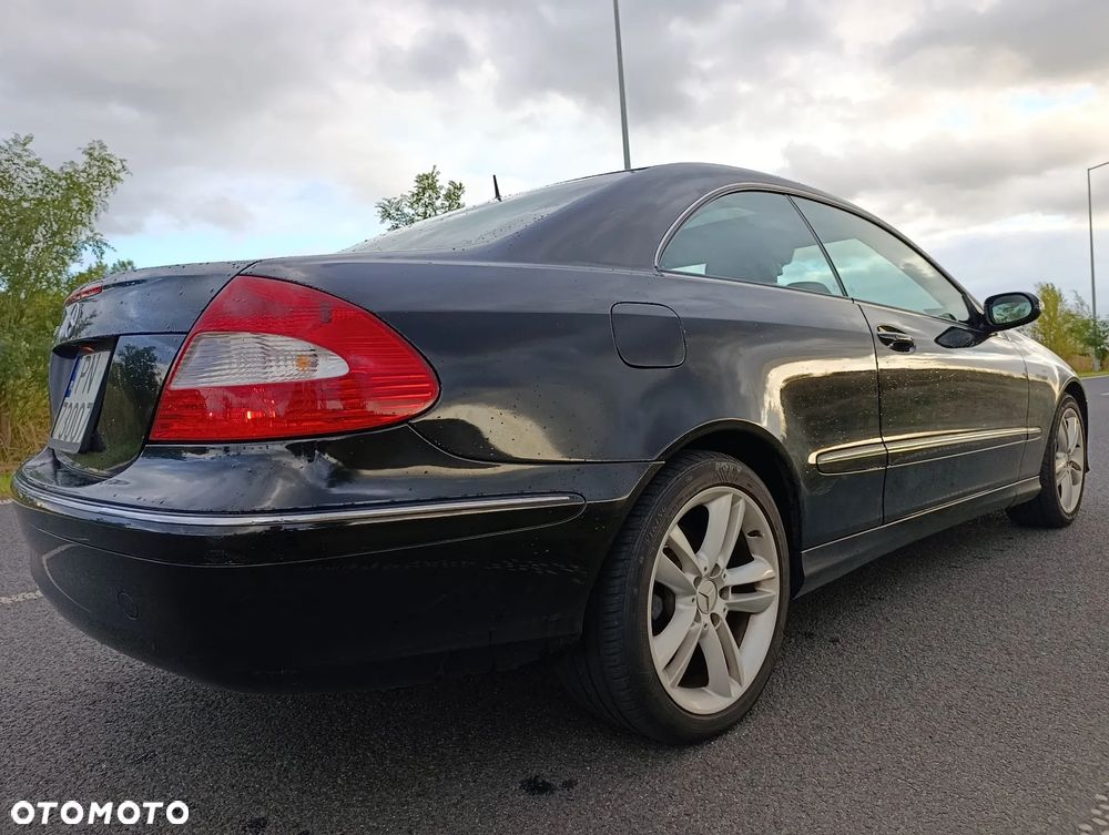 Mercedes-Benz CLK - 6