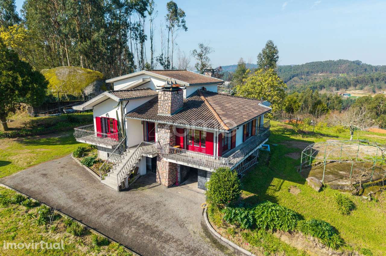 Moradia T3 individual em Tabuadelo, Guimarães - Grande imagem: 2/35