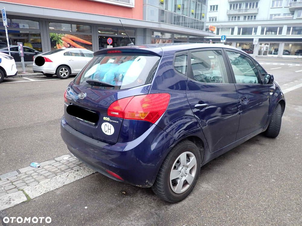 Kia Venga 1.6 CRDi 128 Edition 7 - 3