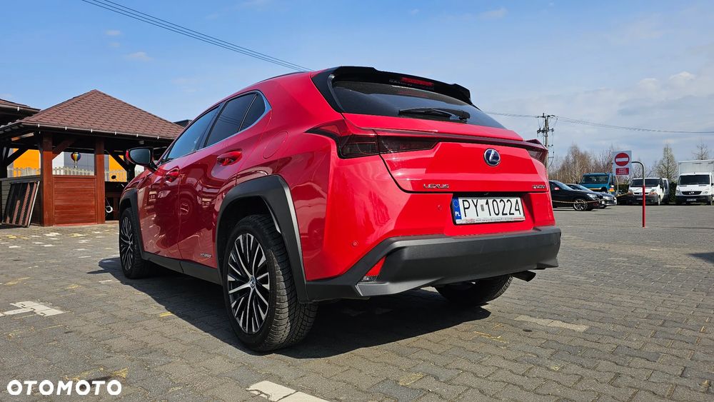 Lexus UX 250h Elegance 2WD - 11