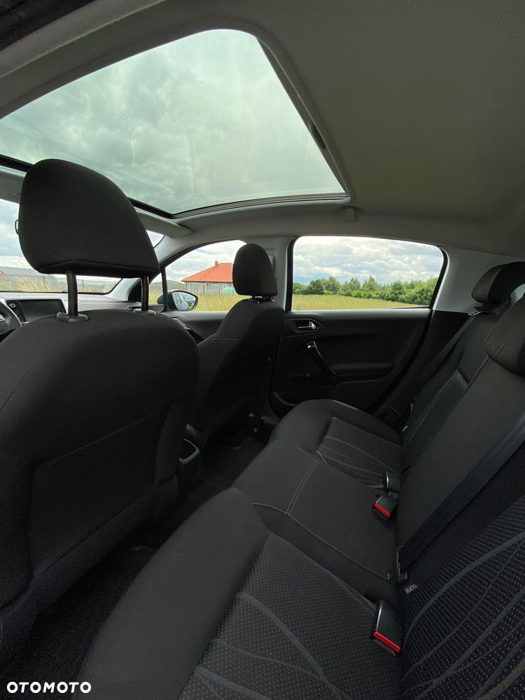 Peugeot 208 1.0 VTi Active - 8