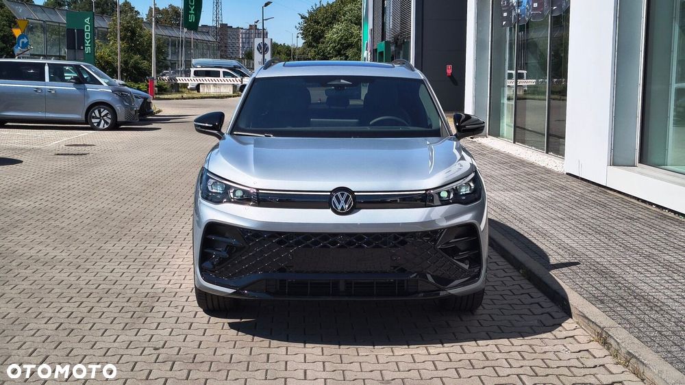 Volkswagen Tiguan - 4