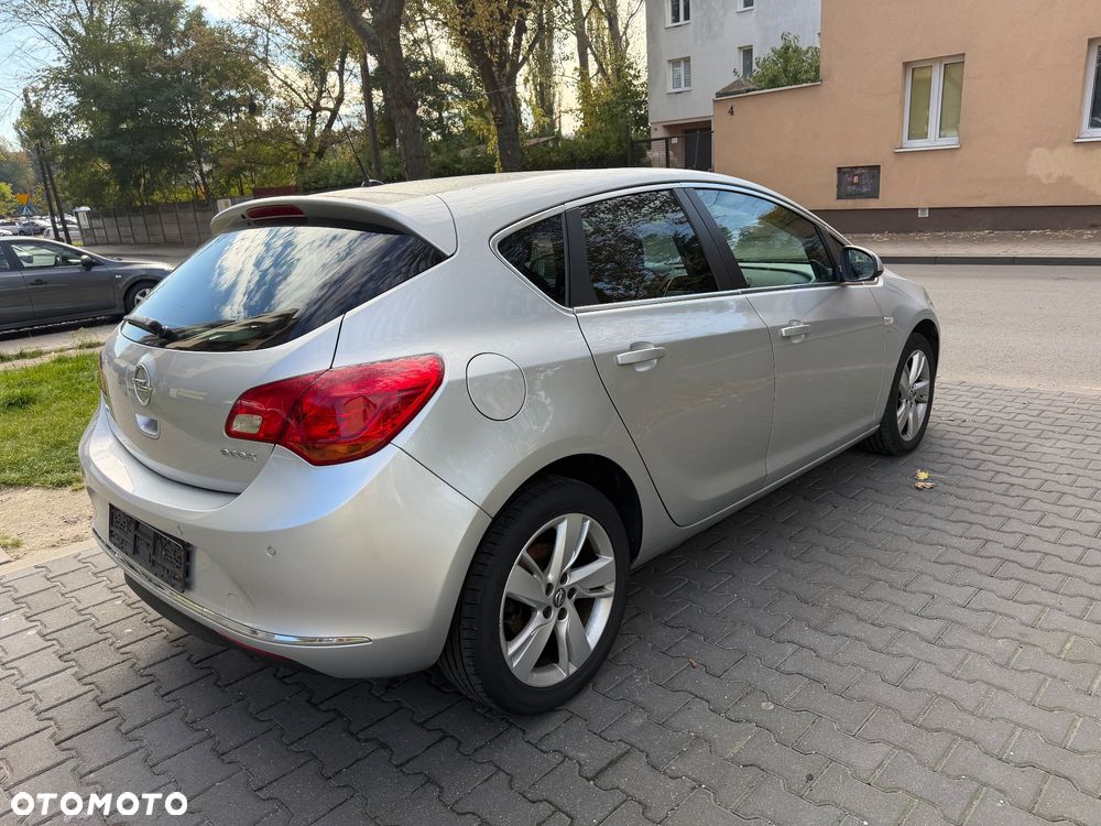 Opel Astra - 6