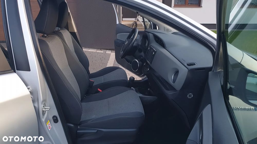 Toyota Yaris - 23