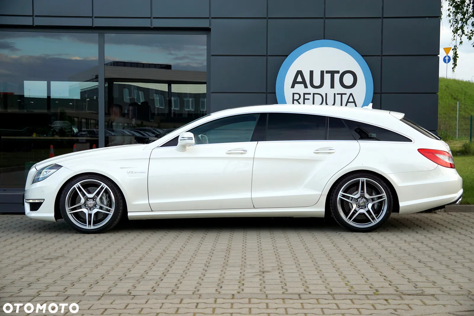 Mercedes-Benz CLS Shooting Brake 63 AMG AMG SPEEDSHIFT MCT Edition 1 - 4