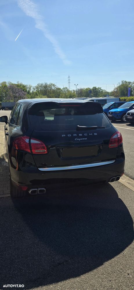 Porsche Cayenne Platinum Edition - 15