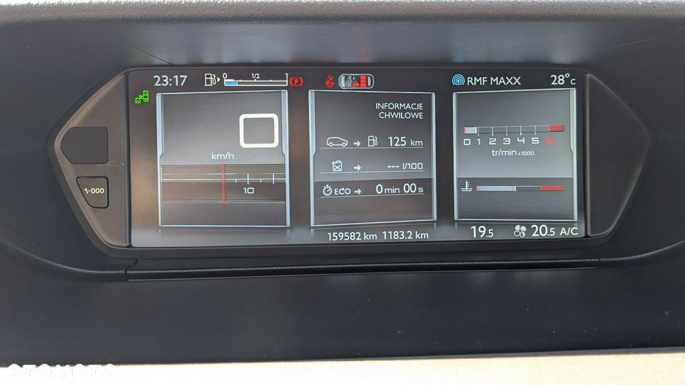 Citroën C4 Grand Picasso - 23