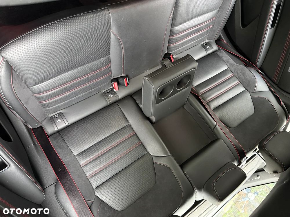 Renault Arkana 1.6 E-TECH R.S Line MMT - 14