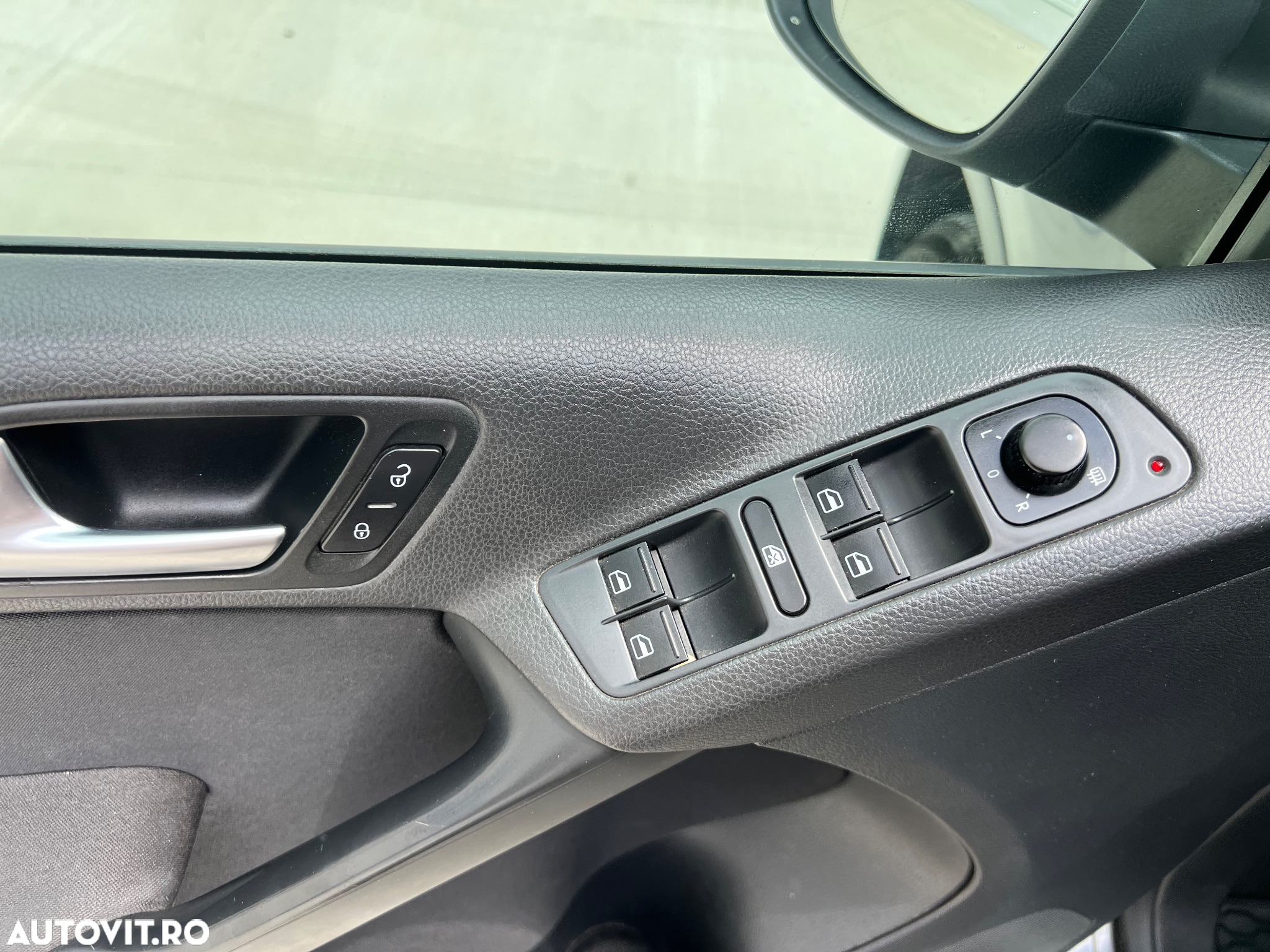 Volkswagen Tiguan 2.0 TDI 4Motion DSG Sport & Style - 18