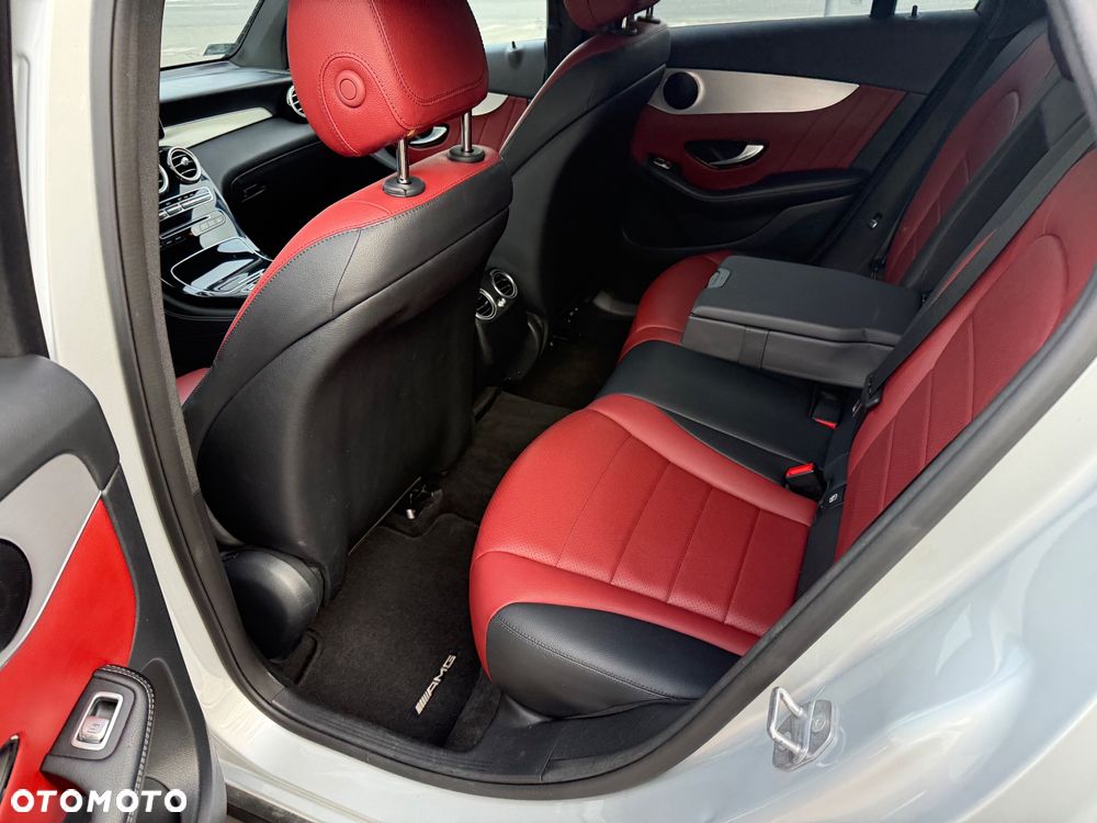 Mercedes-Benz GLC 220 d 4Matic 9G-TRONIC AMG Line - 14