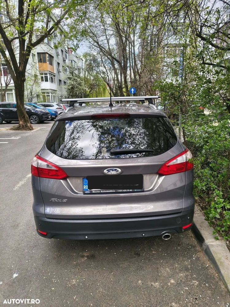 Ford Focus 2.0 TDCi DPF Titanium - 6