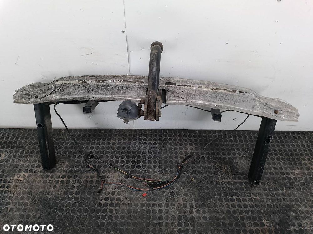 HAK HOLOWNICZY AUDI A4 B6 522 55R-8 010918 KOMBI - 1