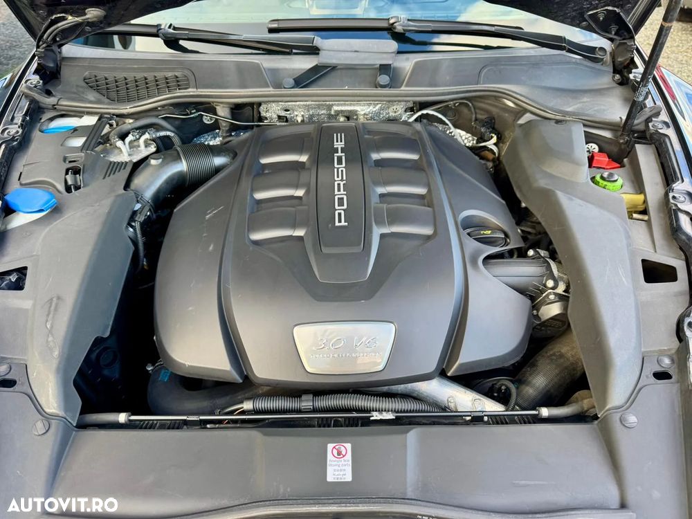 Porsche Cayenne 3.0TD TipTronic - 39