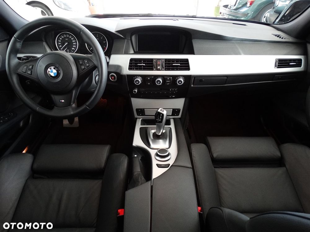 BMW Seria 5 530i - 9