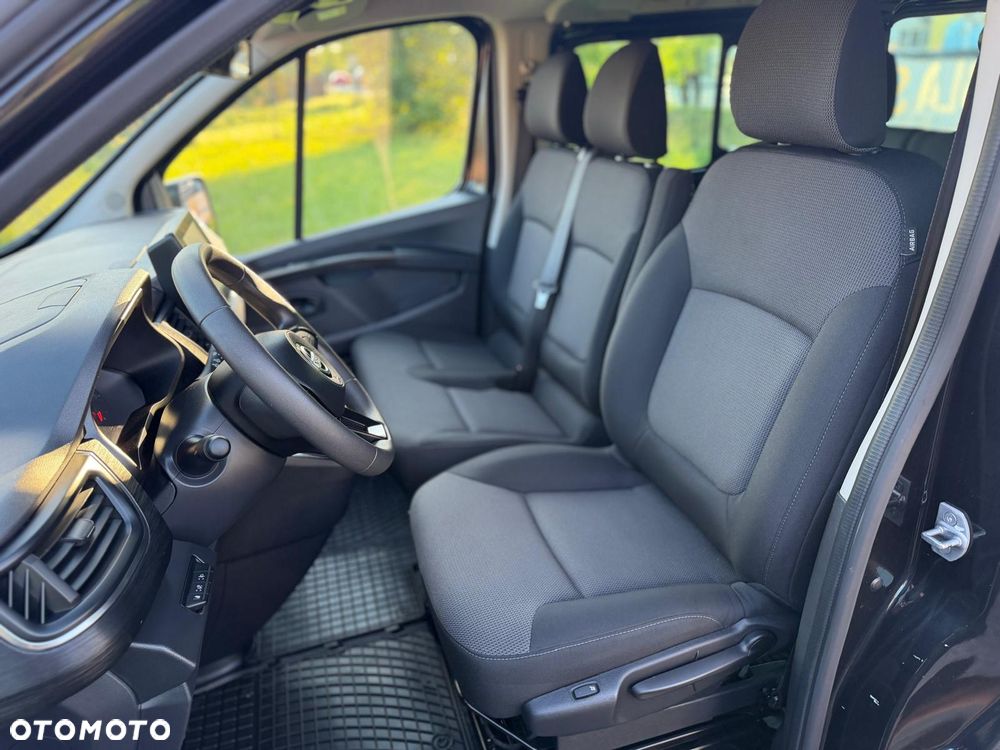 Renault Trafic - 19