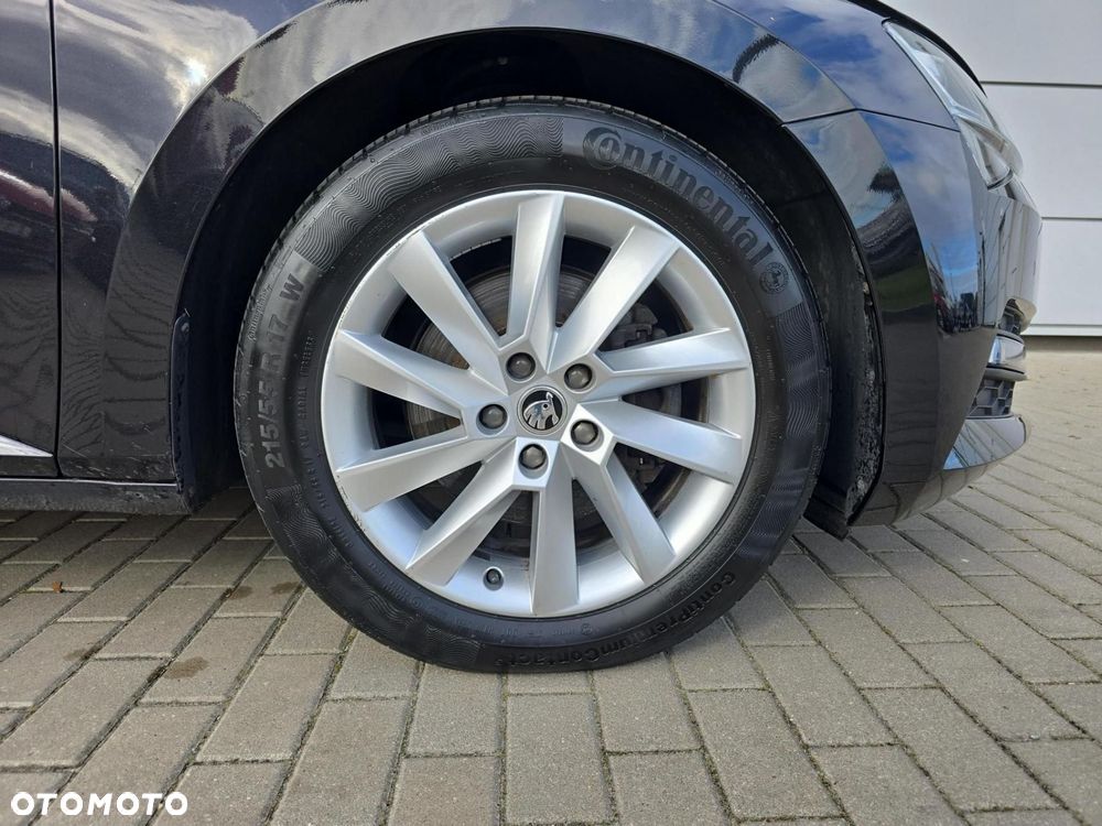 Skoda Superb 2.0 TDI Ambition DSG - 16