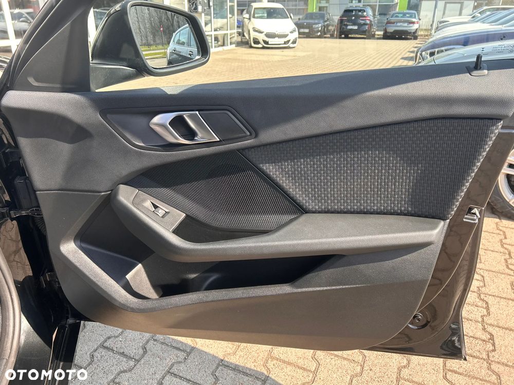BMW Seria 1 118i Advantage - 16