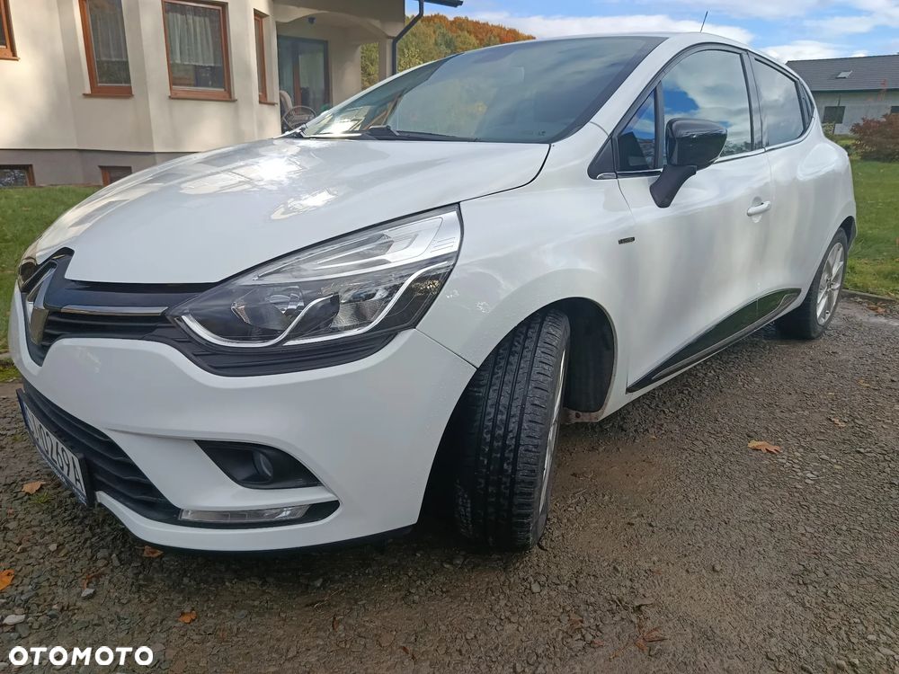 Renault Clio 1.2 16V Limited Plus - 4