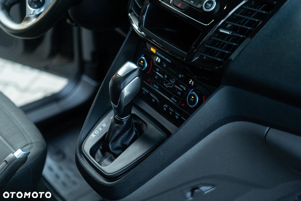 Ford Tourneo Connect - 31