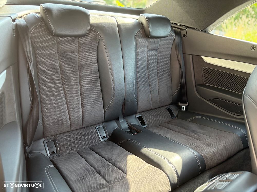 Audi A5 Cabrio 2.0 TDi S-line S tronic - 6