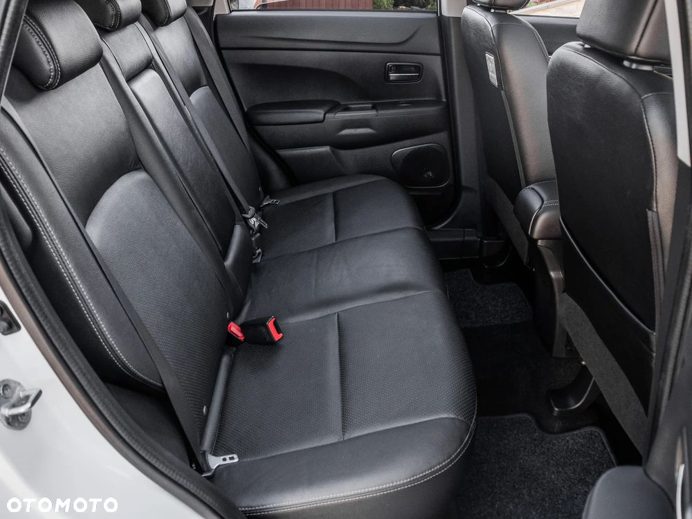 Mitsubishi ASX 1.6 2WD Diamant Edition - 16
